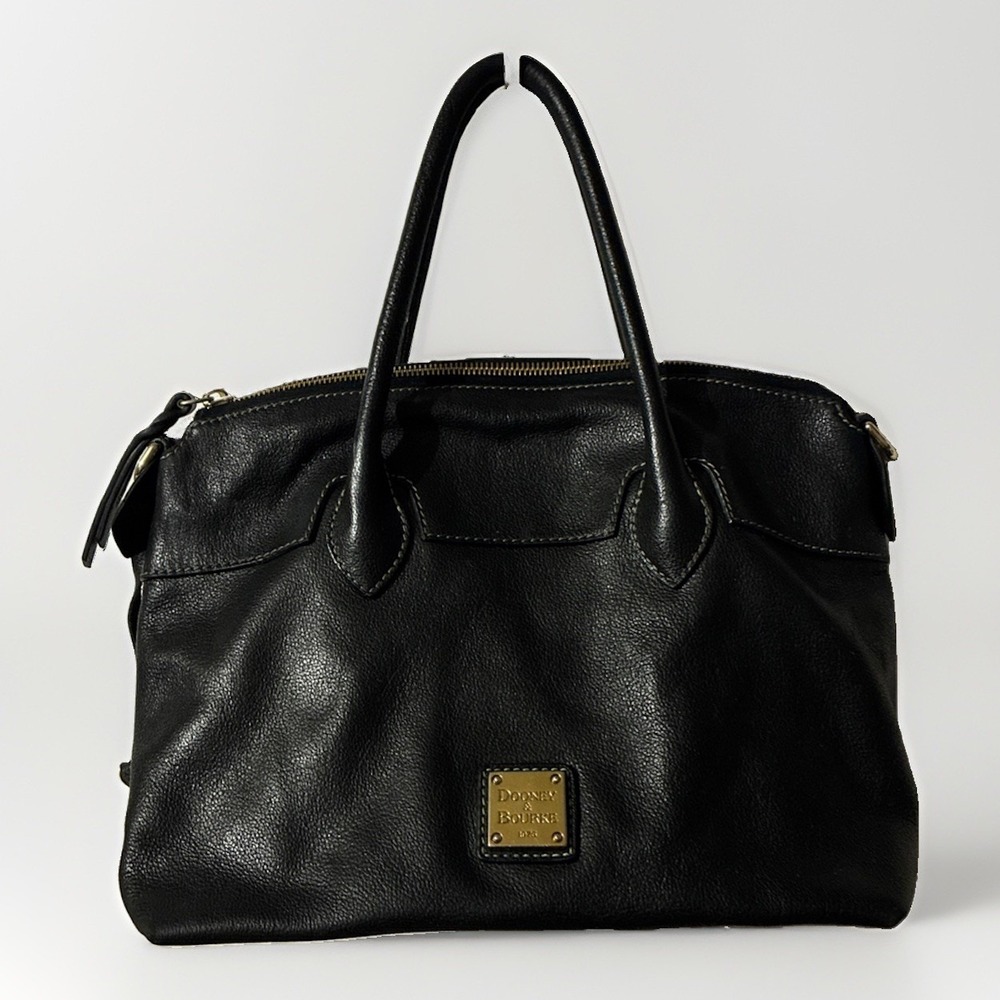 Authentic Dooney & Bourke Black Florentine Leather Satchel Medium Bag (J1127813)